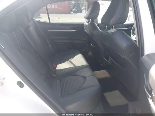 4T1G11AK0MU538984 2021 TOYOTA CAMRY - Image 8