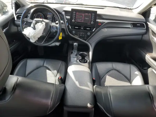 4T1G11AK0MU547703 2021 TOYOTA CAMRY - Image 8