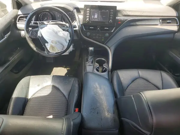 4T1G11AK0MU551556 2021 TOYOTA CAMRY - Image 8