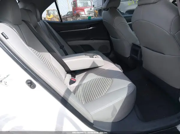 4T1G11AK0MU553100 2021 TOYOTA CAMRY - Image 8