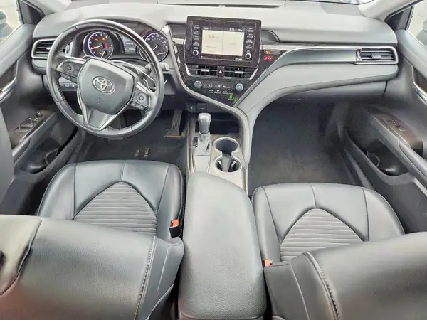 4T1G11AK0MU555865 2021 TOYOTA CAMRY - Image 8