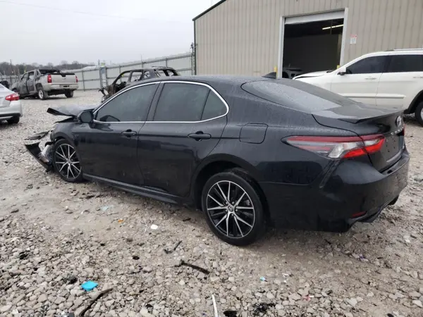 4T1G11AK0MU561049 2021 TOYOTA CAMRY - Image 2