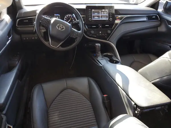 4T1G11AK0MU561794 2021 TOYOTA CAMRY - Image 8