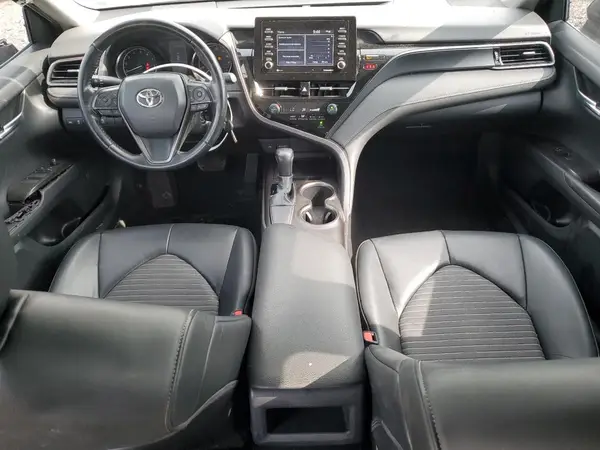 4T1G11AK0MU563917 2021 TOYOTA CAMRY - Image 8