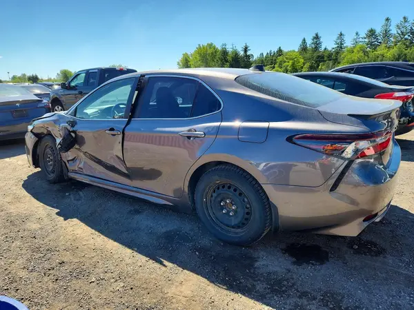4T1G11AK0MU564498 2021 TOYOTA CAMRY - Image 2