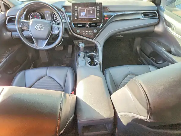 4T1G11AK0MU576764 2021 TOYOTA CAMRY - Image 8