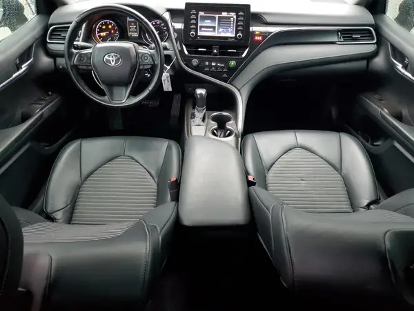 4T1G11AK0MU590616 2021 TOYOTA CAMRY - Image 8
