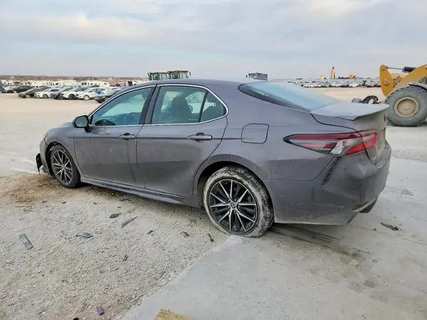 4T1G11AK0MU595637 2021 TOYOTA CAMRY - Image 2