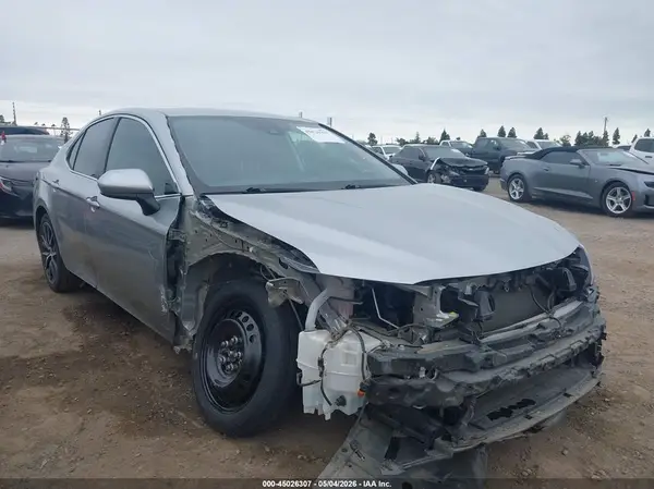 4T1G11AK0MU604255 2021 TOYOTA CAMRY - Image 1