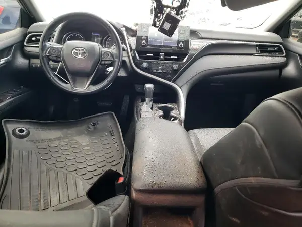 4T1G11AK0MU610735 2021 TOYOTA CAMRY - Image 8