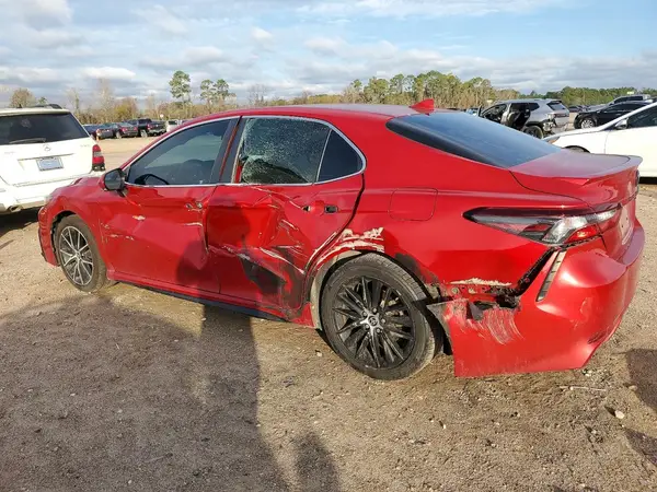 4T1G11AK0NU011044 2022 TOYOTA CAMRY - Image 2