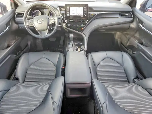 4T1G11AK0NU011044 2022 TOYOTA CAMRY - Image 8