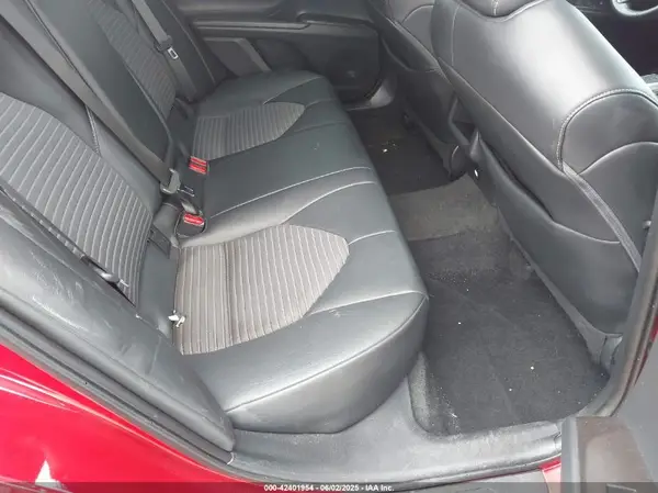 4T1G11AK0NU034386 2022 TOYOTA CAMRY - Image 8