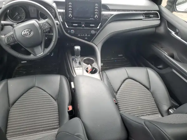 4T1G11AK0NU038373 2022 TOYOTA CAMRY - Image 8