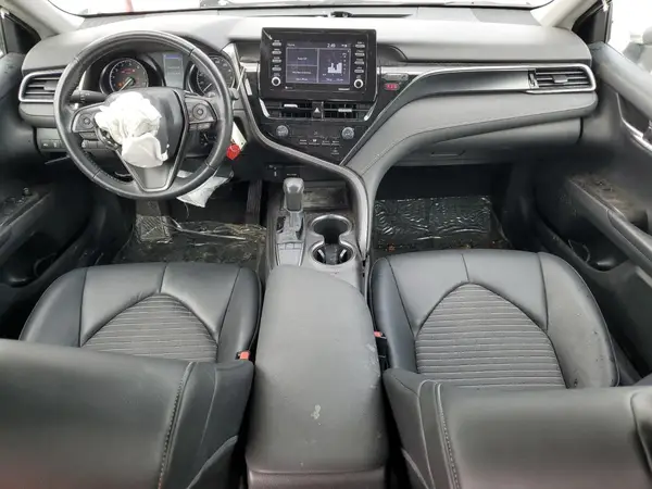 4T1G11AK0NU040009 2022 TOYOTA CAMRY - Image 8