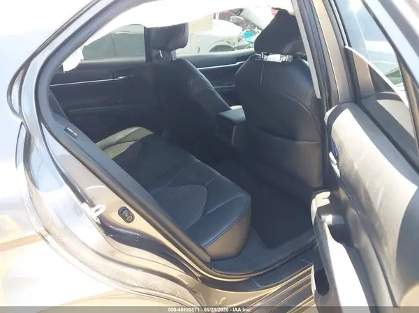 4T1G11AK0NU040589 2022 TOYOTA CAMRY - Image 8