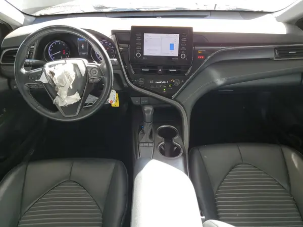 4T1G11AK0NU053827 2022 TOYOTA CAMRY - Image 8