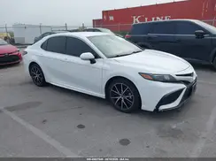 4T1G11AK0NU073236 2022 TOYOTA CAMRY