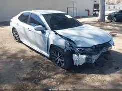 4T1G11AK0NU499010 2022 TOYOTA CAMRY