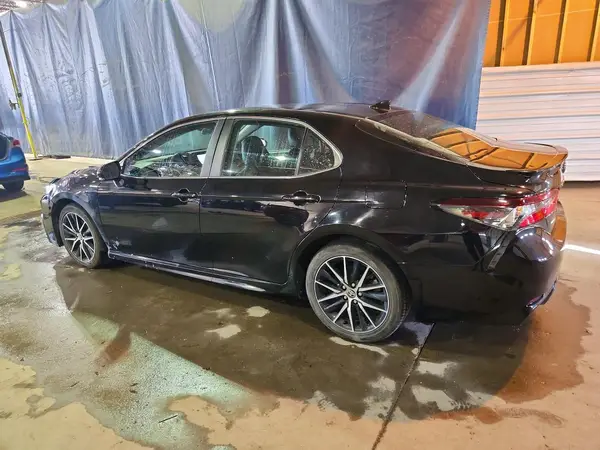 4T1G11AK0NU623034 2022 TOYOTA CAMRY - Image 2