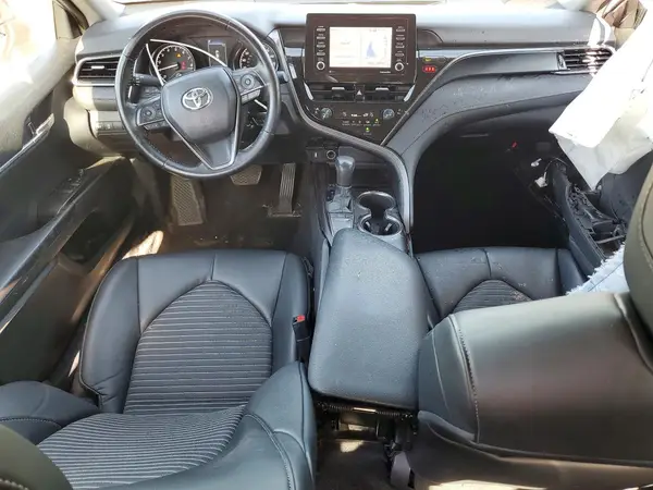 4T1G11AK0NU628704 2022 TOYOTA CAMRY - Image 8