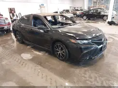 4T1G11AK0NU631795 2022 TOYOTA CAMRY