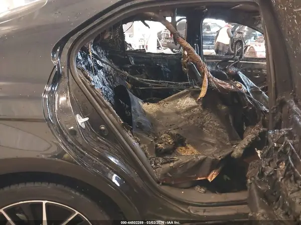 4T1G11AK0NU631795 2022 TOYOTA CAMRY - Image 8