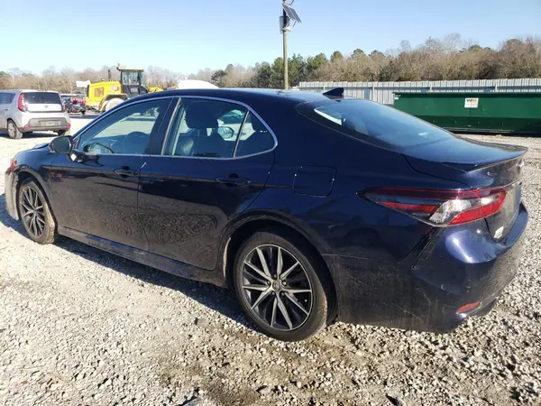 4T1G11AK0NU638746 2022 TOYOTA CAMRY - Image 2