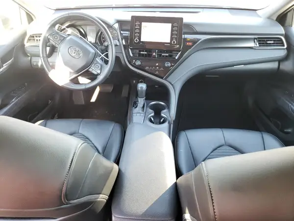 4T1G11AK0NU638746 2022 TOYOTA CAMRY - Image 8