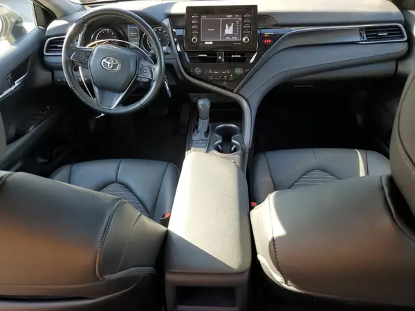 4T1G11AK0NU650511 2022 TOYOTA CAMRY - Image 8