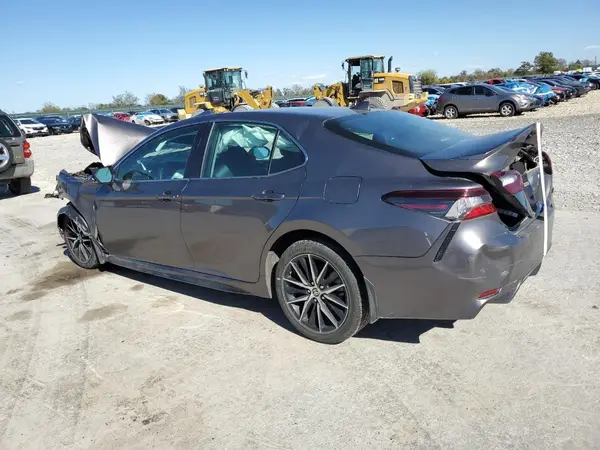 4T1G11AK0NU660875 2022 TOYOTA CAMRY - Image 2