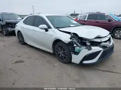 4T1G11AK0NU662447 2022 TOYOTA CAMRY