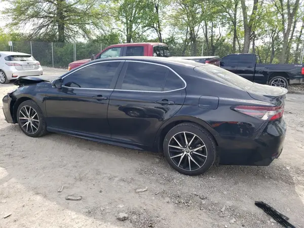 4T1G11AK0NU672802 2022 TOYOTA CAMRY - Image 2