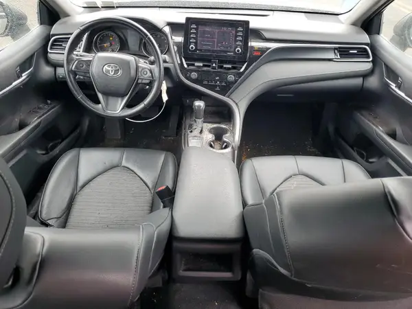 4T1G11AK0NU689034 2022 TOYOTA CAMRY - Image 8