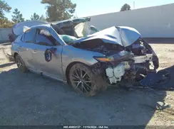 4T1G11AK0NU689101 2022 TOYOTA CAMRY