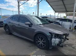 4T1G11AK0NU693536 2022 TOYOTA CAMRY