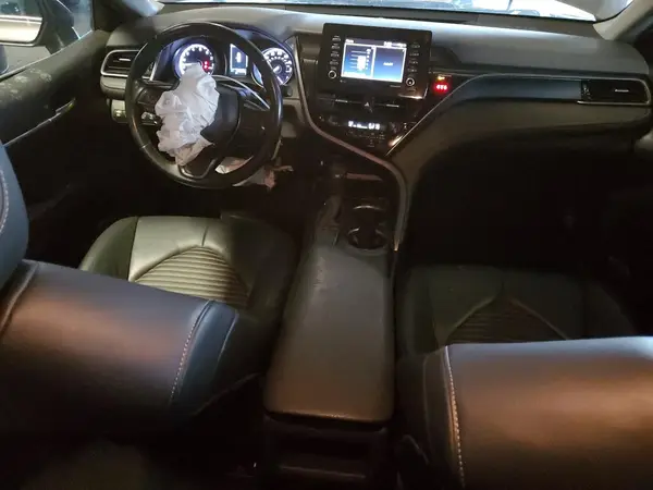 4T1G11AK0NU696470 2022 TOYOTA CAMRY - Image 8