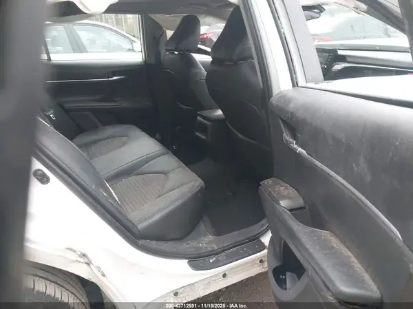 4T1G11AK0NU706494 2022 TOYOTA CAMRY - Image 8