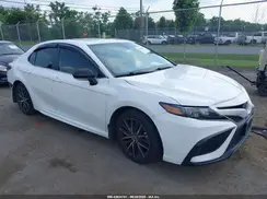 4T1G11AK0NU709413 2022 TOYOTA CAMRY
