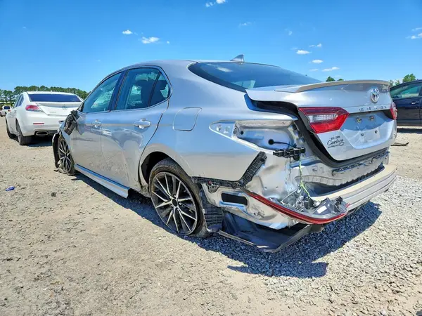 4T1G11AK0NU714191 2022 TOYOTA CAMRY - Image 2