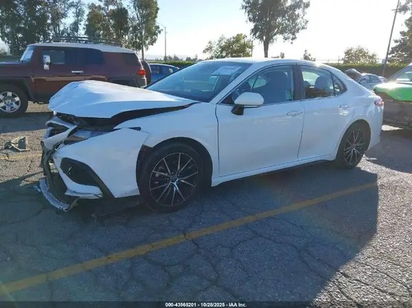 4T1G11AK0PU085289 2023 TOYOTA CAMRY - Image 2