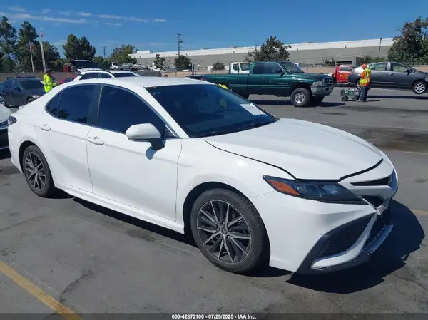 4T1G11AK0PU086538 2023 TOYOTA CAMRY - Image 1