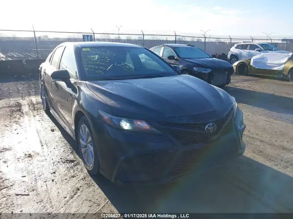 4T1G11AK0PU155857 2023 TOYOTA CAMRY - Image 1