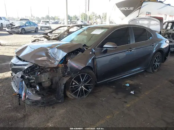 4T1G11AK0PU730457 2023 TOYOTA CAMRY - Image 2