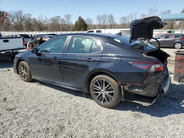 4T1G11AK0PU731933 2023 TOYOTA CAMRY - Image 2
