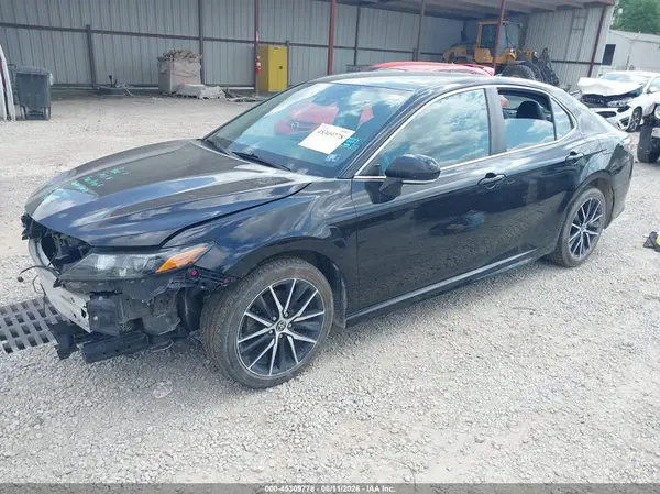 4T1G11AK0PU733617 2023 TOYOTA CAMRY - Image 2