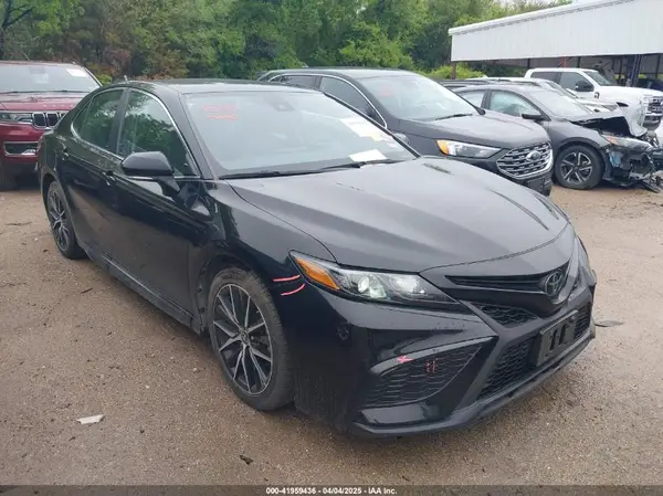 4T1G11AK0PU734914 2023 TOYOTA CAMRY - Image 1