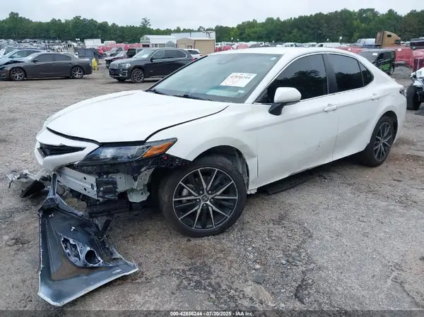 4T1G11AK0PU738638 2023 TOYOTA CAMRY - Image 2