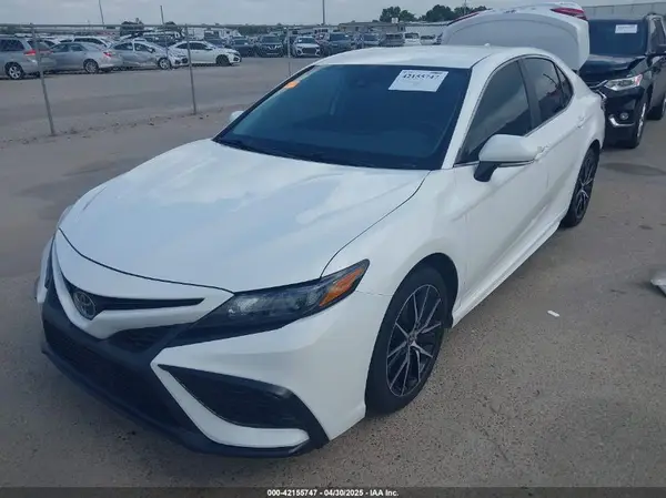 4T1G11AK0PU739255 2023 TOYOTA CAMRY - Image 2