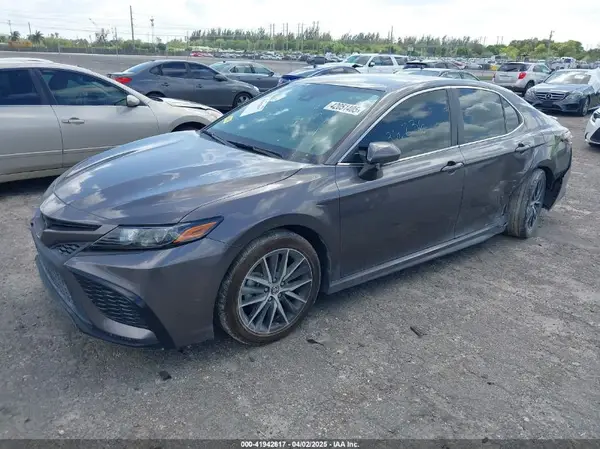 4T1G11AK0PU739479 2023 TOYOTA CAMRY - Image 2